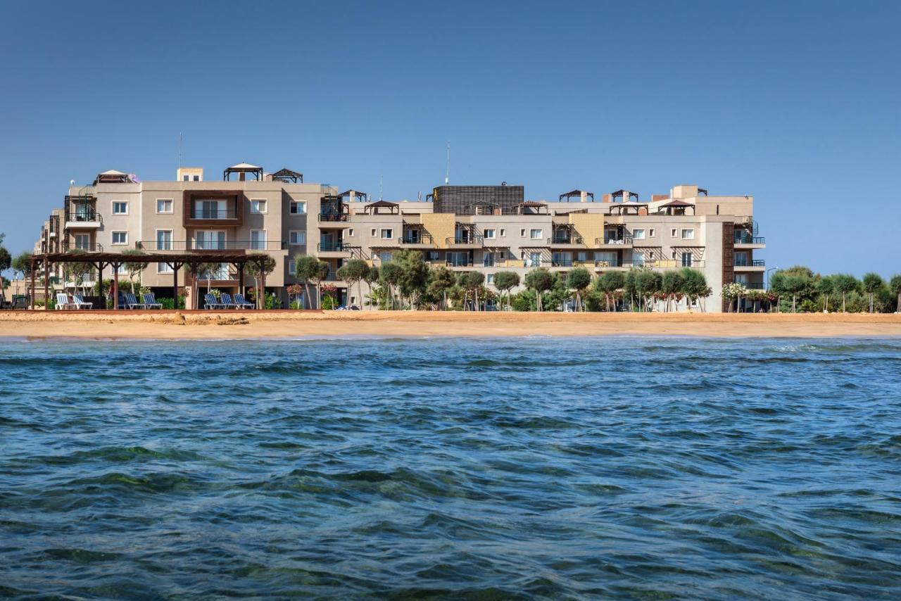 Thalassa Beach Resort & Spa Retreat Vokolidha Bagian luar foto